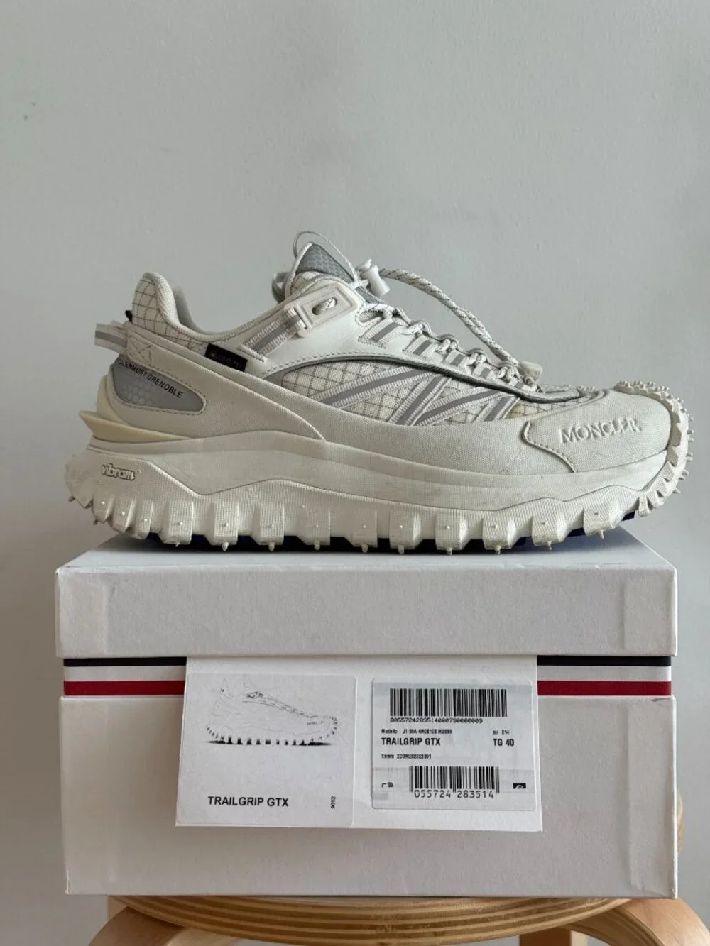 Moncler Grenoble Trailgrip GTX GORE-TEX White 40